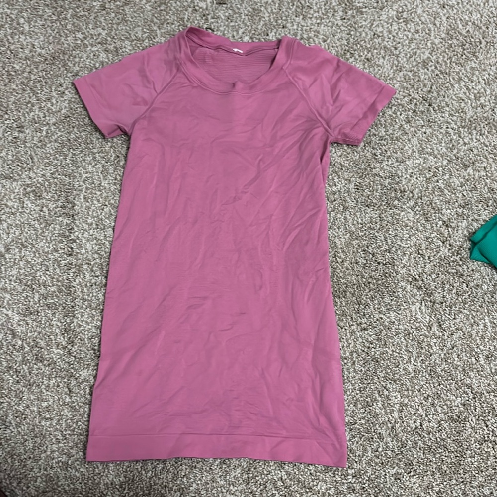 lululemon swiftly tech pink